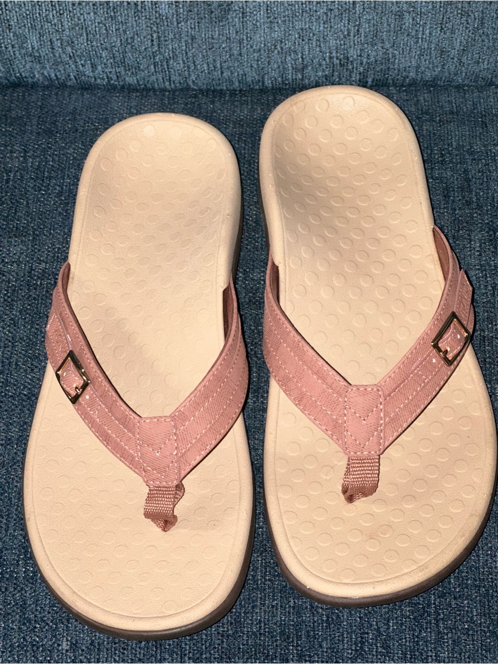 Vionic Women's Pink Comfort Foam Flip Flops